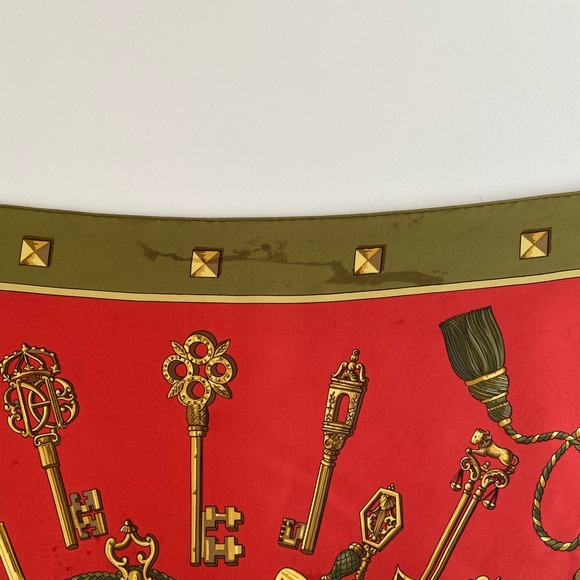 Hermès “Les Cles” Silk Scarf - Picture 9 of 13
